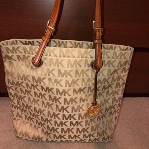 Michael Kors Purse